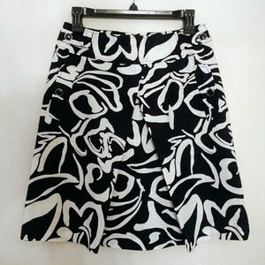 SKIRT - B&W w/ Pockets